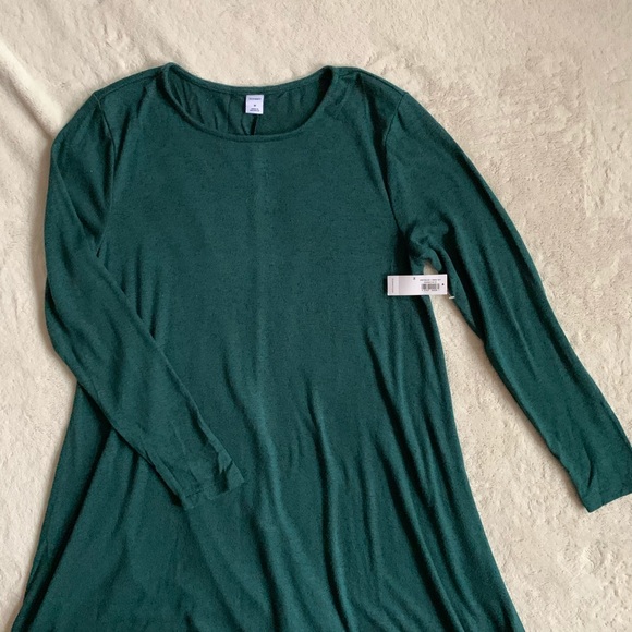 Old Navy Dresses & Skirts - NWT Old Navy Green Long Sleeve Dress